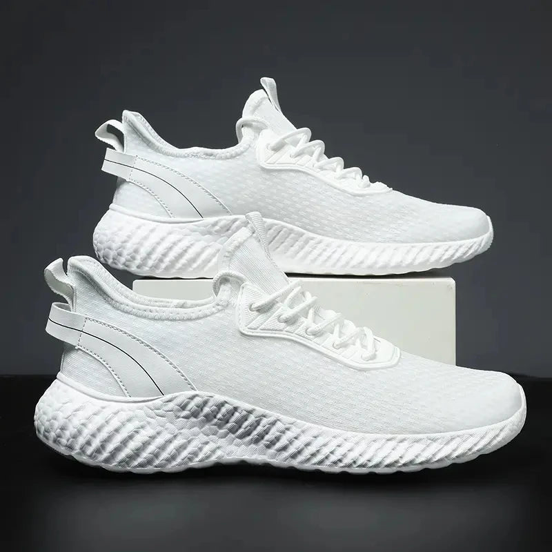 New Fashionable Sports High Quality Sports Safety Shoes Lightweight Breathability Men Running Shoes