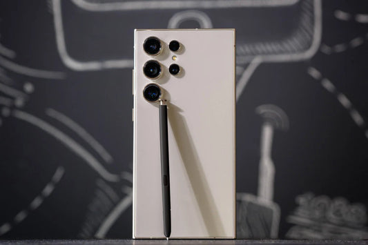 Hot Selling 5G Smartphone S24 S25 Ultra Telephone 7.0 Inch Android Phones Unlocked 16G+1TB Cellphone Mobile Phones 4G 3G