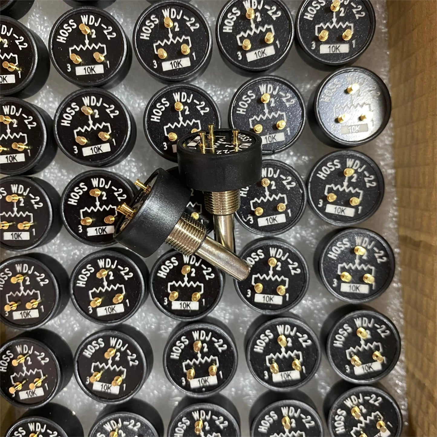 Conductive 1K 10K 100K IP25 waterproof potentiometer WDJ22 360 degree endless precision rotary potentiometer