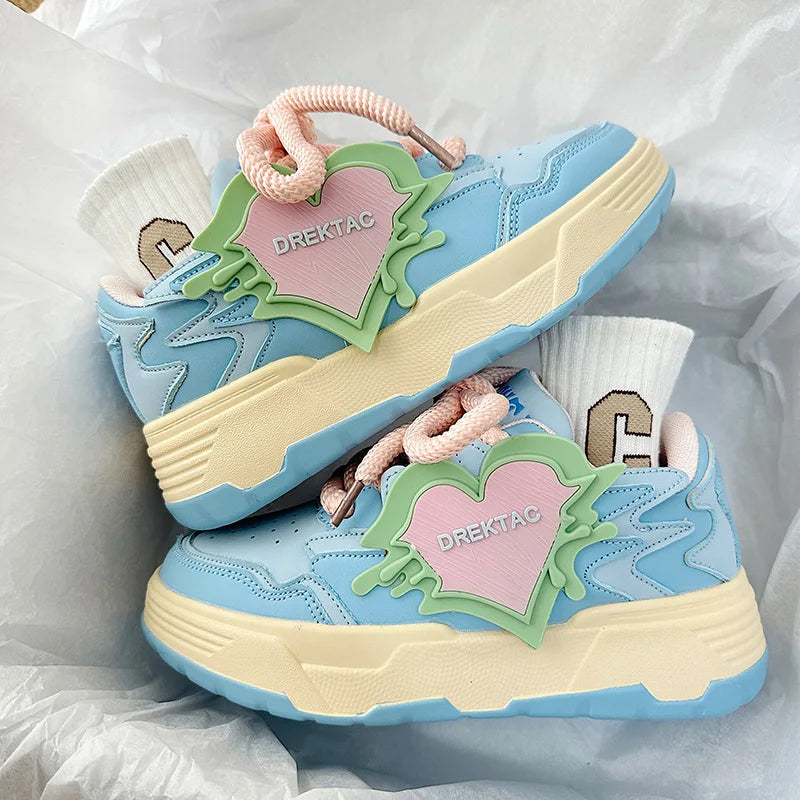 Internet Celebrity Hot White Sneakers, 2026 New Niche Design Thick Sole Board Shoes, Women Daily Casual Running Footwear