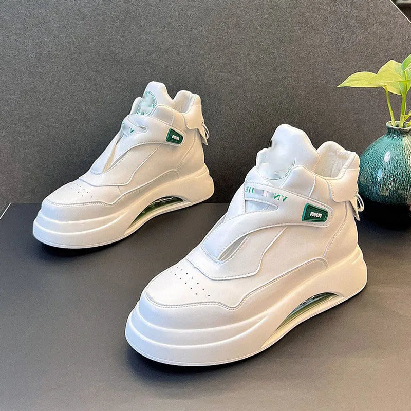 Spring New Breathable White Shoes Trend Versatile Thick Sole Sports Casual Board Shoes Timely Casual Shoes