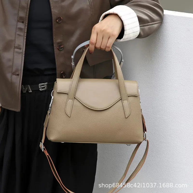 Popular Crossbody GENUINE Leather Handbag Women Sling Bag Fashion Cover Unique Clutch Shoulder Bag