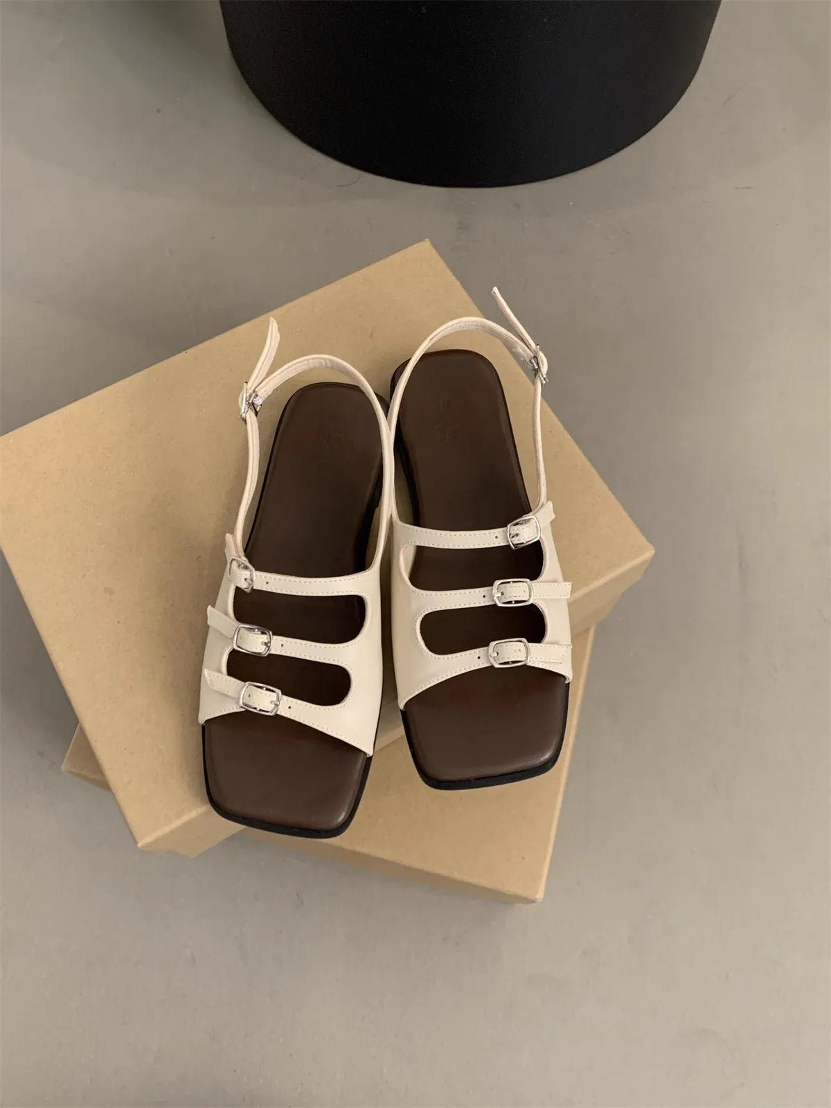 New Mid Heeled Sandals for Women, Summer Fish Mouth Covers, Thick Heels, High Heels, Simple Color Style