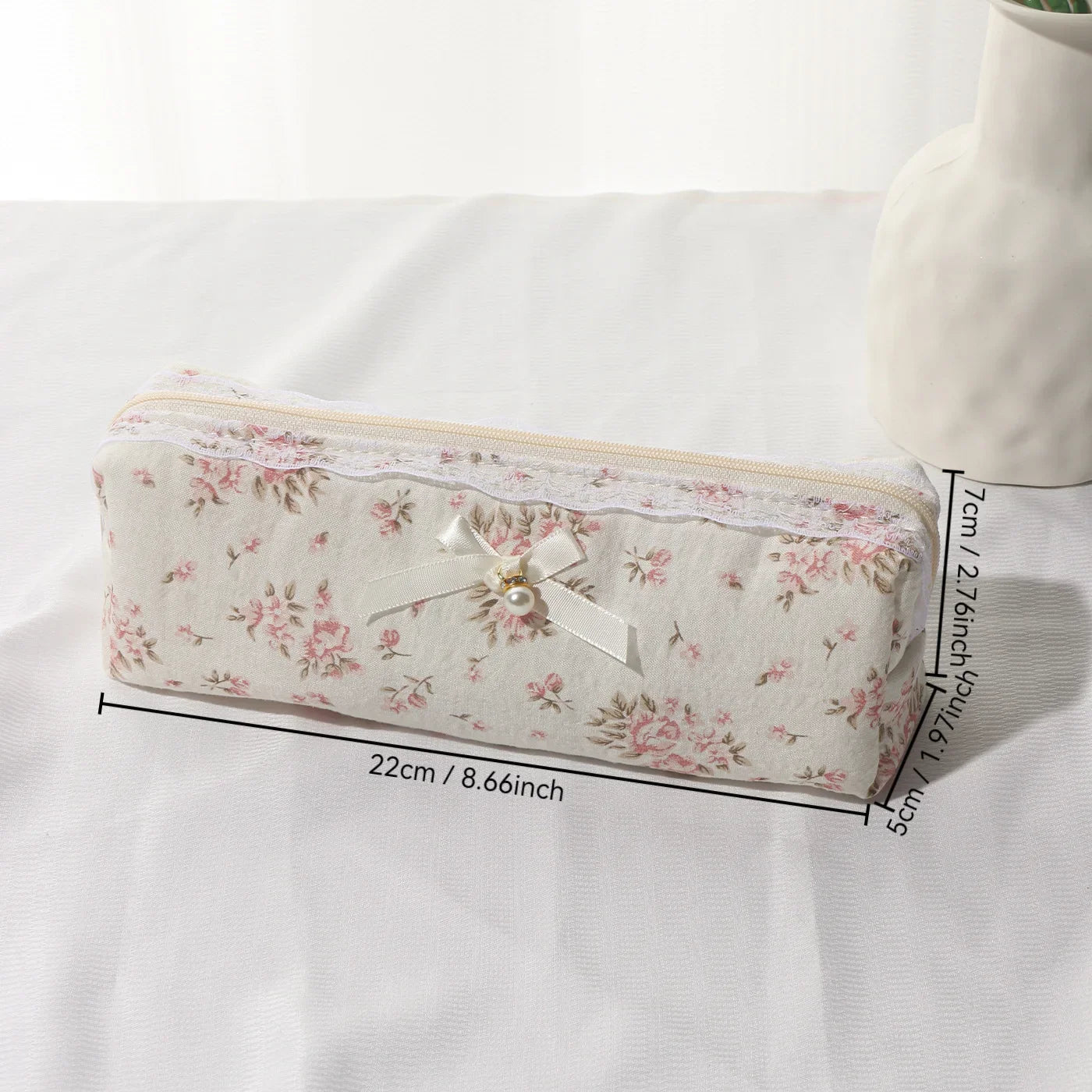 Cotton Lace Trim Storage Bag for Makeup Brushes, Cotton Makeup Bag, Toiletry Travel Soft Brush Pouch for Women, Artistic Style