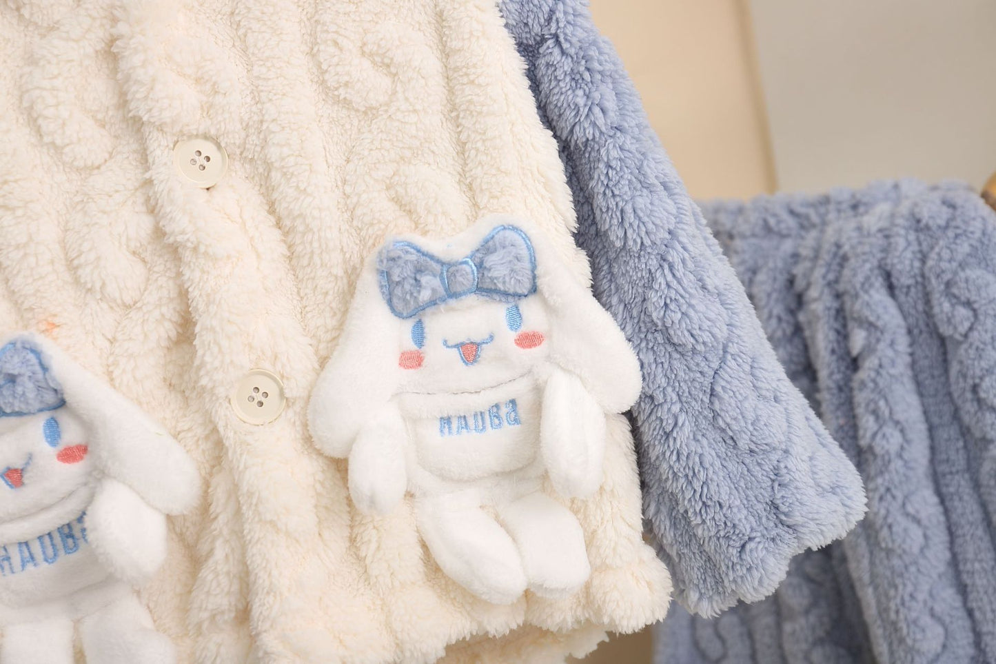 Girls' Home Clothes 2025 Autumn and Winter Baby Girl Coral Velvet Cute Hooded Super Soft Double-Sided Velvet Pajamas Two-Piece Set