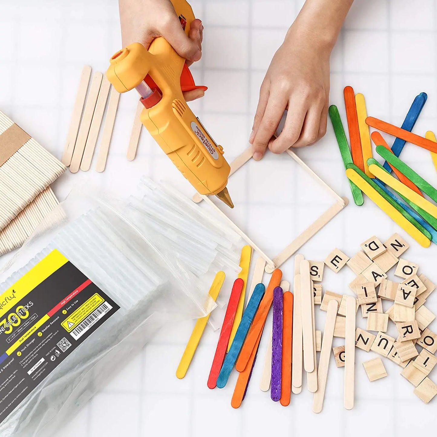 500g Hot Melt Glue Stick With a Diameter Of 7mm 11mm And a Length Of 10cm 15cm Clear Adhesive Glue Sticks for DIY Sealing Repair