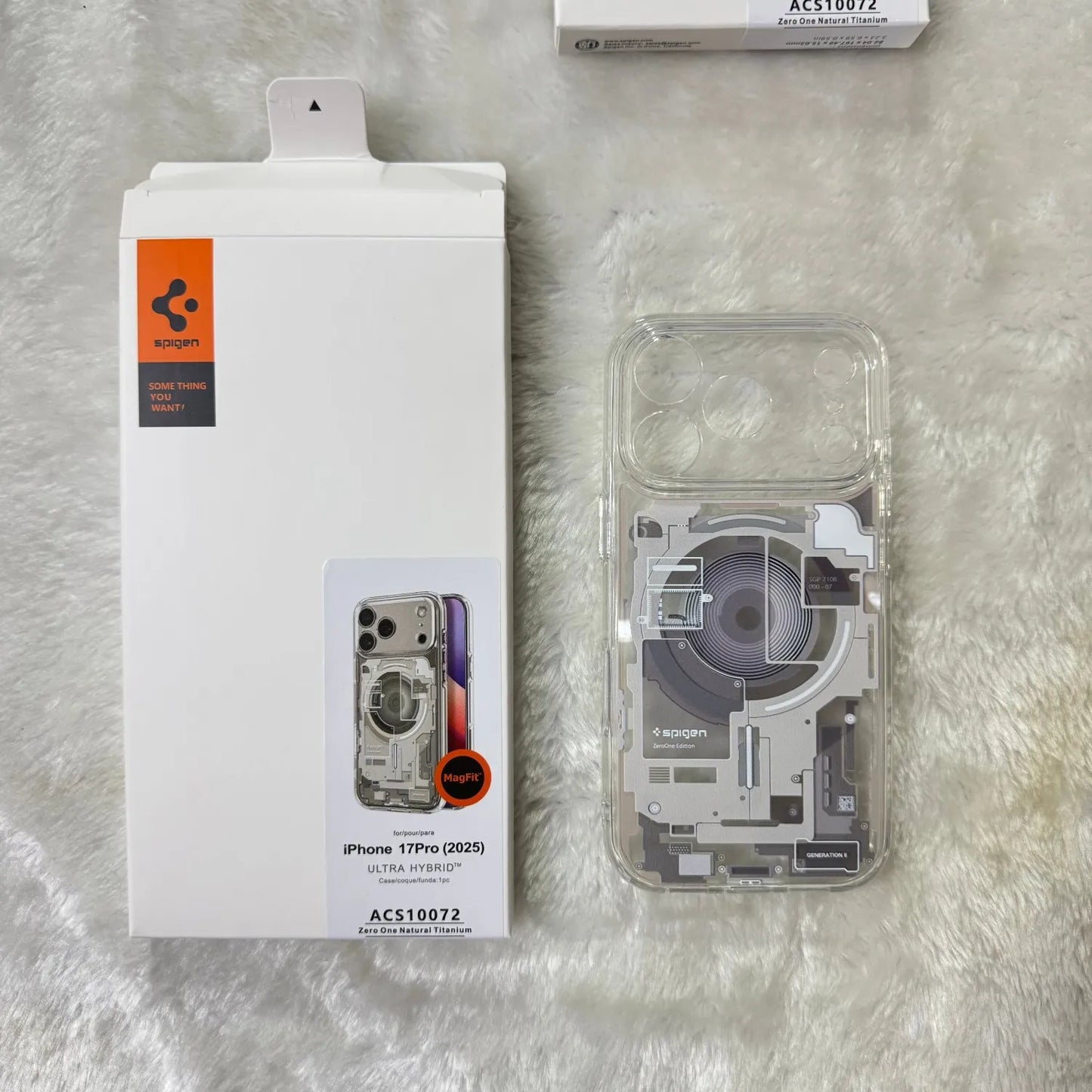 Original Spigen technology case for iPhone 17 Pro Max, magnetic phone case, transparent acrylic 17 Pro protective cover