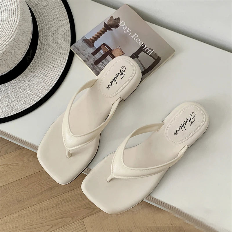 Women Solid Slippers Outdoor Light Weight Cool Shoes Ladies Flat Flip-flop Non-slip Basic Home Sandals Pantuflas Mujer