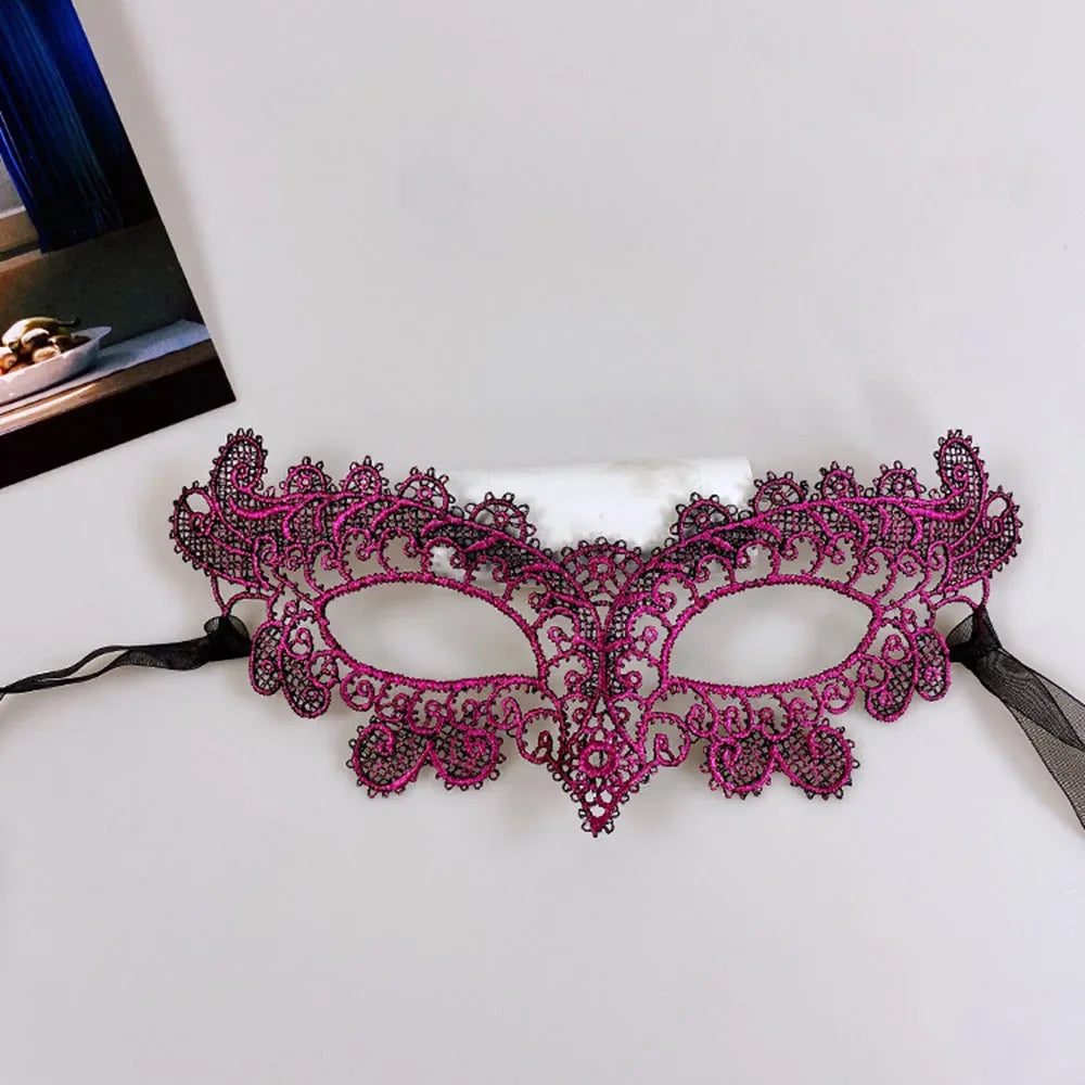 Halloween Mask Sexy Lace Velvet Material Mask Party Prom Costume Masquerade Mask Unisex Halloween Gifts Black Eye Mask Cosplay