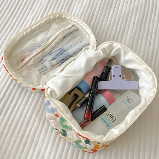 Wholesale Ins fashion Vintage Cosmetic Storage Handbag Portable Cute Women Travel Organizer Makeup Tote Bags