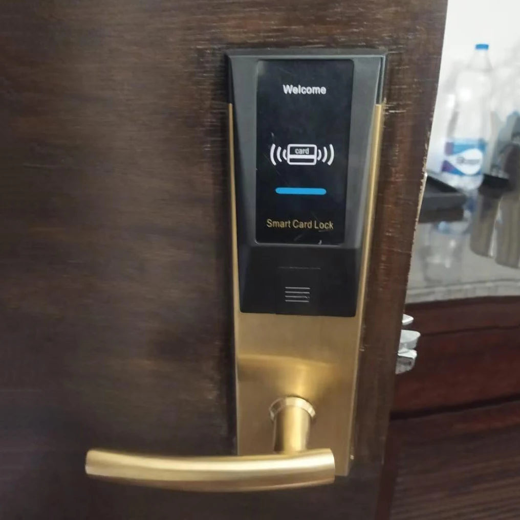 CE Waterproof Pro Usb V9 Software Stainless Steel 13.56Mhz T557 Card Keyless Access Smart Electronic MF Rfid Hotel Lock