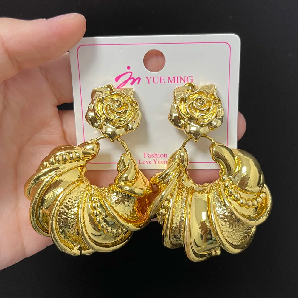 African Jewelry Set Irregular Design Hoop Earrings and Pendant 2PCS Set for Weddings Bridal Necklace Earrings Accessory