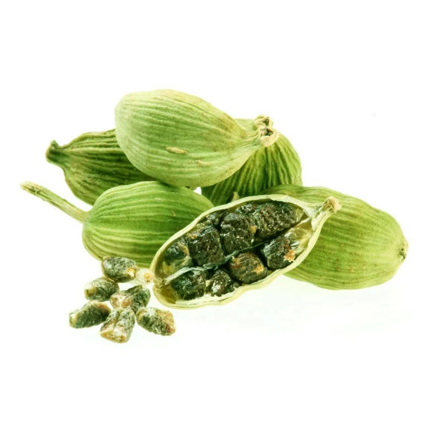 Fresh Green Cardamom Pods Raw 100% Pure Green Cardamom for Tea and Cooking at Wholesale Price by Isar International