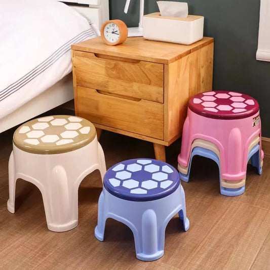 Petit tabouret en plastique empilable et épais pour la maison, idéal pour le canapé ou le thé.