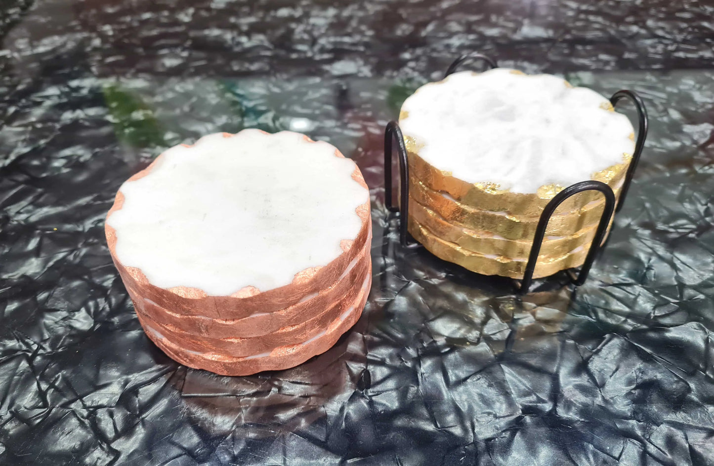 Natural White Ceramic Coaster 4 Pcs Set Gold Rose Gold Foil Hammered Edges Eco-Friendly Black Iron Metal Holder Eva Felt Pad