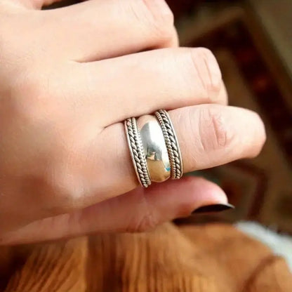 H348 Stainless Steel Wedding Band Classic Unisex Ring Plain Design For Wedding Occasion