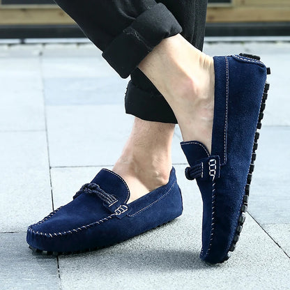 Size 38-46 Flat Suede Leather Moccasin Boat Shoes Breathable and Anti-Slip Driving Loafer for Men Winter Appropriate