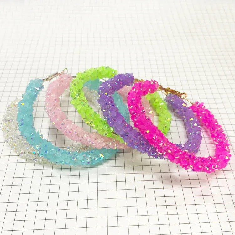 Trendy Women Geometric Big Hoop Earrings Resin Crystal Bling Hoop Earrings Custom Color Exaggerated Gold Earring for Girls