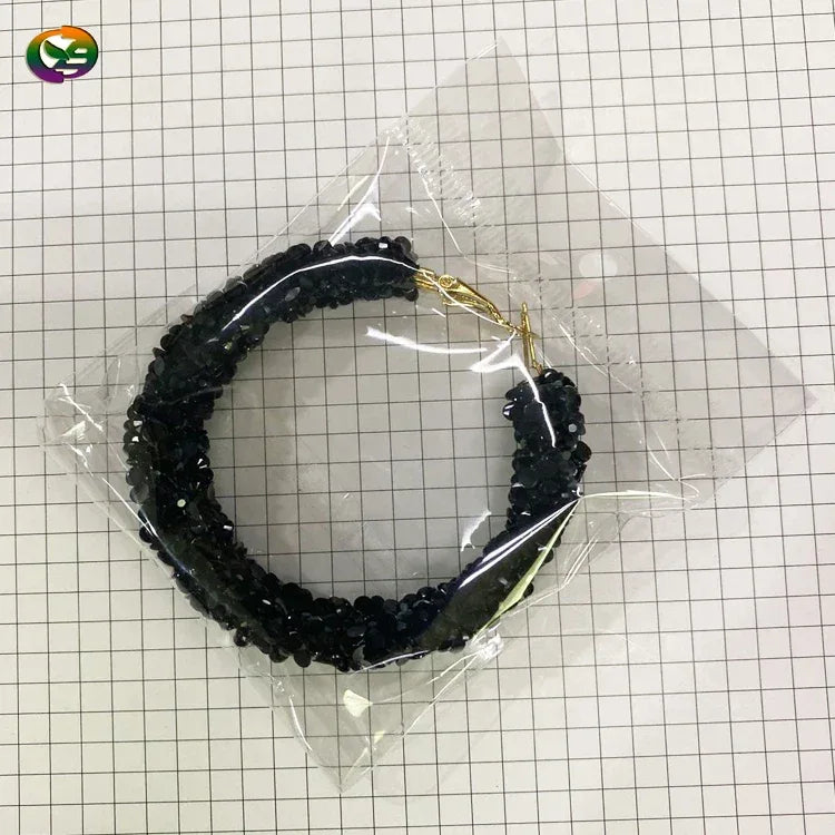 Trendy Women Geometric Big Hoop Earrings Resin Crystal Bling Hoop Earrings Custom Color Exaggerated Gold Earring for Girls