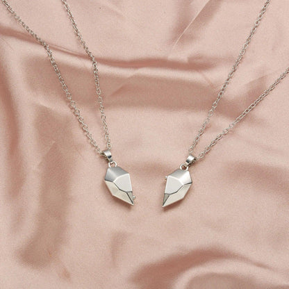 2Pcs Magnetic Heart Couple Necklace For Women Valentine's Day Sweater Chain For Best Friend Lovers Wedding Party Gift Jewelry