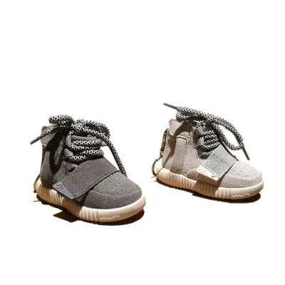 High Quality Portable Battery Charger Powerbank Coconut Sneakers 750 Shoe Power Bank 8000mAh  For All Phone