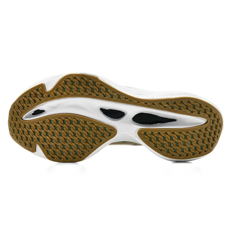 Latest Brand Logo Custom Carbon Fiber Flame Men Casual Sports Shoes Blank Mesh Breathable Women Fashion Running Walking Sneakers