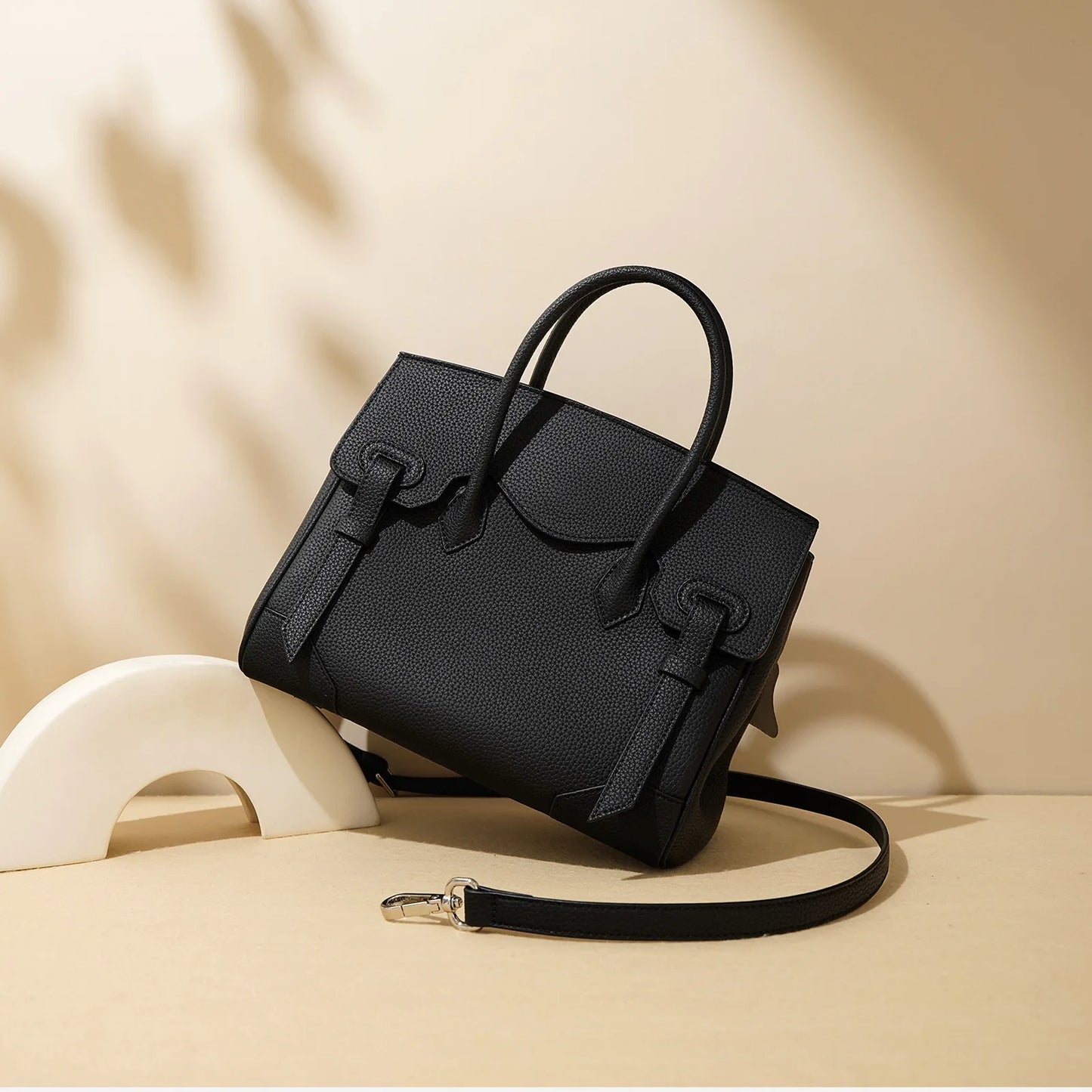 Autumn Winter Togo Top Cowhide Platinum Bag Stylish Luxury Crossbody Commuting Handbag Tote Versatile Leather Lining for Gifts