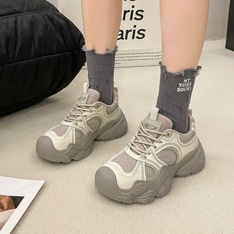 2024 Tall and Thick Soled Women's  Spring and Autumn New Mesh Breathable Explosive Sports and Leisure Shoes