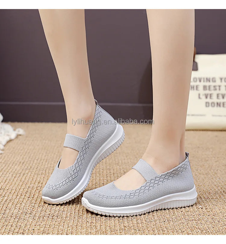 New Arrivals Fashion Female Flat Sandals Casual Summer Shoes for Women and Ladies Sneaker