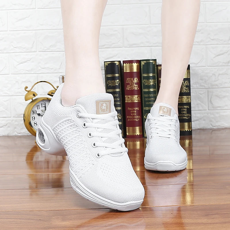 Height Increasing Mesh Zapatos Deportivos Lace-up Casual Walking Style Shoes Platform Dance Sports Shoe Women Ladies Sneakers