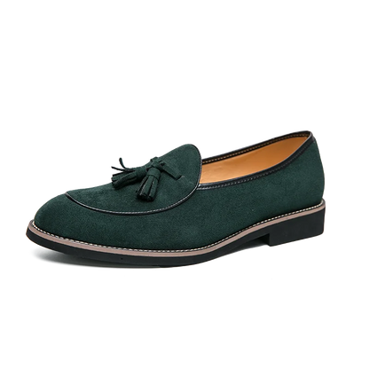 Green Color Faux Suede Breathable Logo Custom Available Wholesale Tassels Loafers Shoes for Men