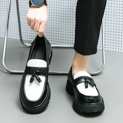 Thick Sole Classy Men Dress Shoes Black+White Color Handsome Wedding Tassels Loafer Shoes for Men