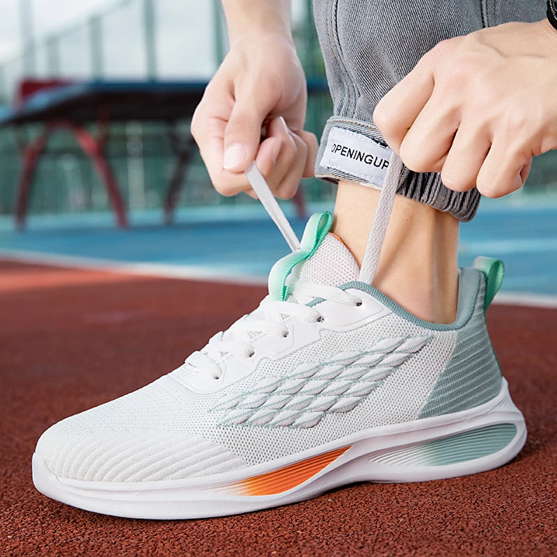 ZZH XZ781 Casual Men's Shoes Are Trendy, Lightweight and Soft, Allowing for More Freedom of Movement