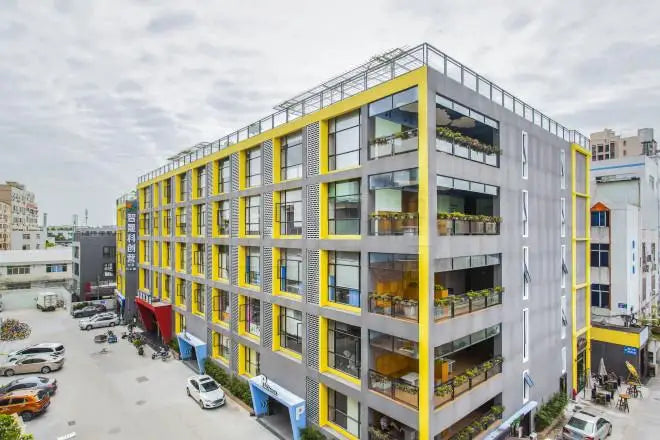 CURREN 9092 Luxury Bracelet Women's Watches Elegant Gold High Quality Stainless Steel Waterproof Female Quartz Wrist Watch