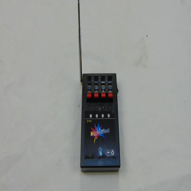 2024 New Style Remote Control Pyrotechnic 60 Cue Radio Firing Box Fireworks Firing System for Pyro Musical Firework Display