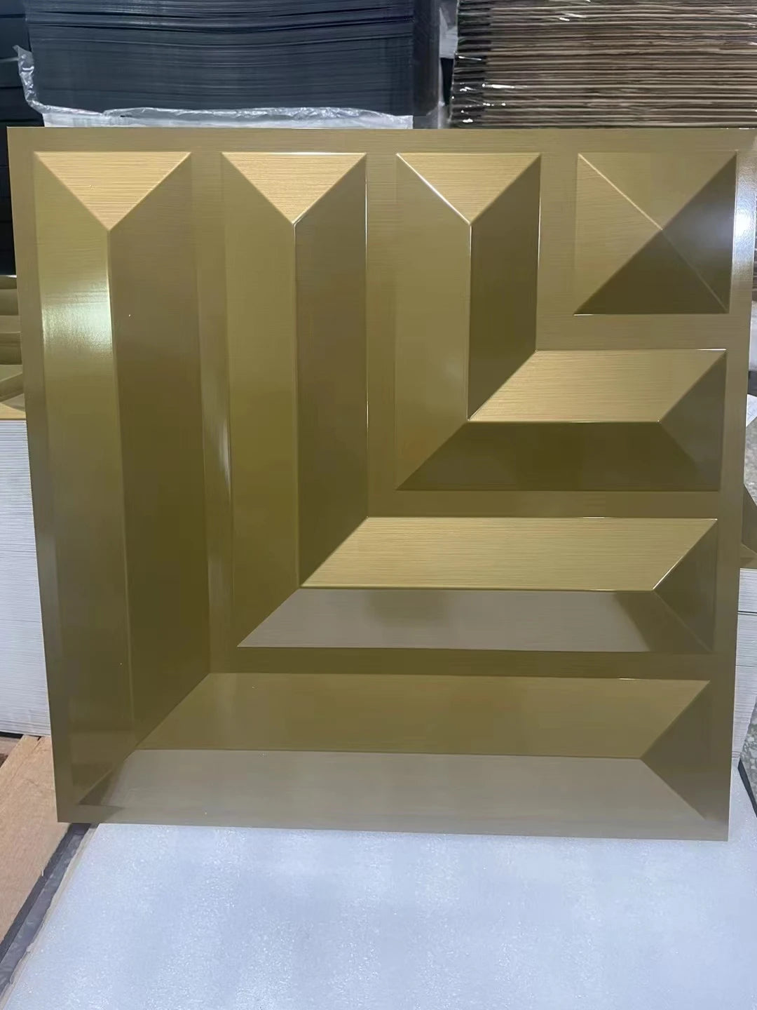 Irini 2024 Hot Selling PVC Deep Brushed Gold 3D Wall Panels Waterproof Fireproof Easy Install Household Interior Wall Decor