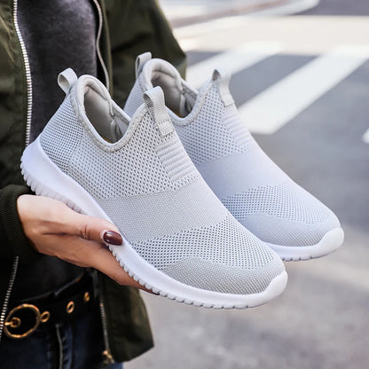 New Arrival Lightweight Slip-On Running Shoes for Couples Breathable Knit with Flexible Toe Air Cushion Cushioning Features