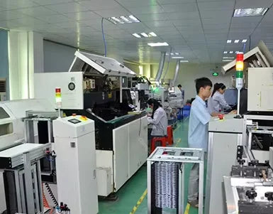 New Hot Selling 26 Year Old Original A+iPhone 17 Pro Max 5G 1TB 6.9-inch 4G 5G Wholesale Original Smart Second-hand Phone Unlock