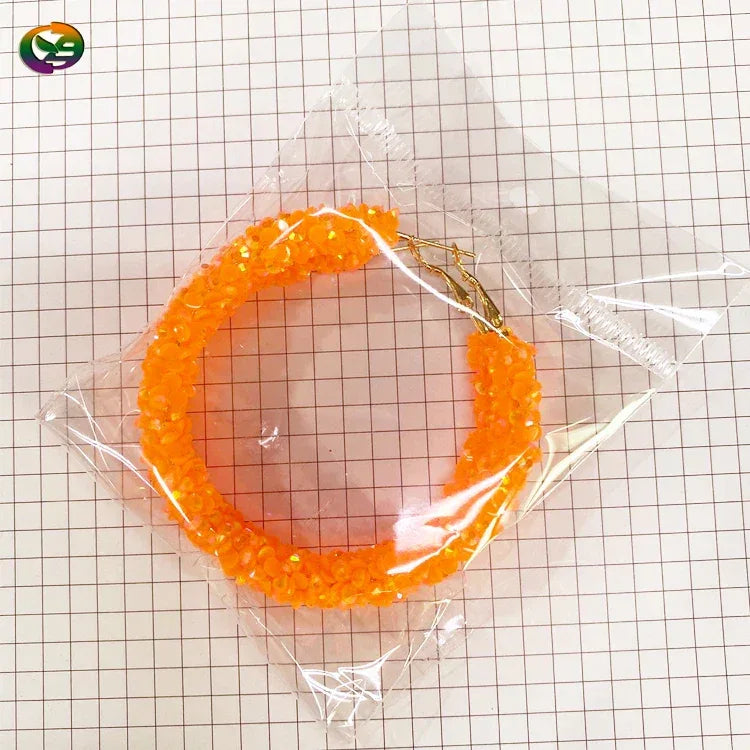 Trendy Women Geometric Big Hoop Earrings Resin Crystal Bling Hoop Earrings Custom Color Exaggerated Gold Earring for Girls