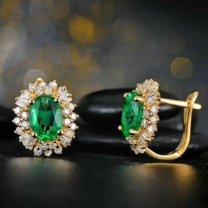 Classic Green Gemstone Stud Earrings Silver Flower Design Wedding Jewelry Women Pear Cut Diamonds Claw Setting