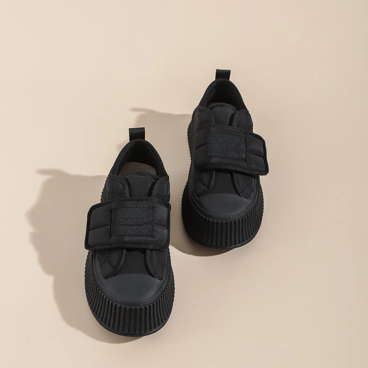 The Latest Autumn and Winter Fashion Fashion Shoes Down Cloth Casual Shoes Women's Shoes