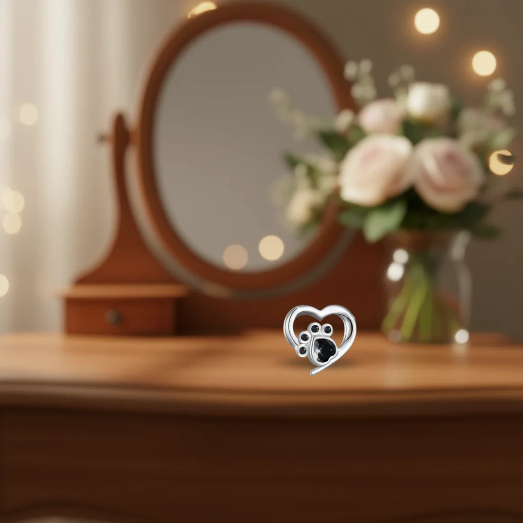 E1900 White Gold Heart Stud Earrings With Zircon Bezel Setting For Women Cute Fashion Jewelry Gift