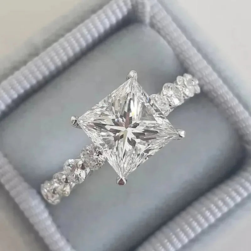 Q536 Princess Cut Diamond Ring Natural Diamond Engagement Ring Classic Women's Jewelry
