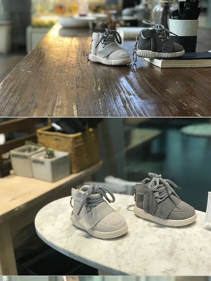 High Quality Portable Battery Charger Powerbank Coconut Sneakers 750 Shoe Power Bank 8000mAh  For All Phone