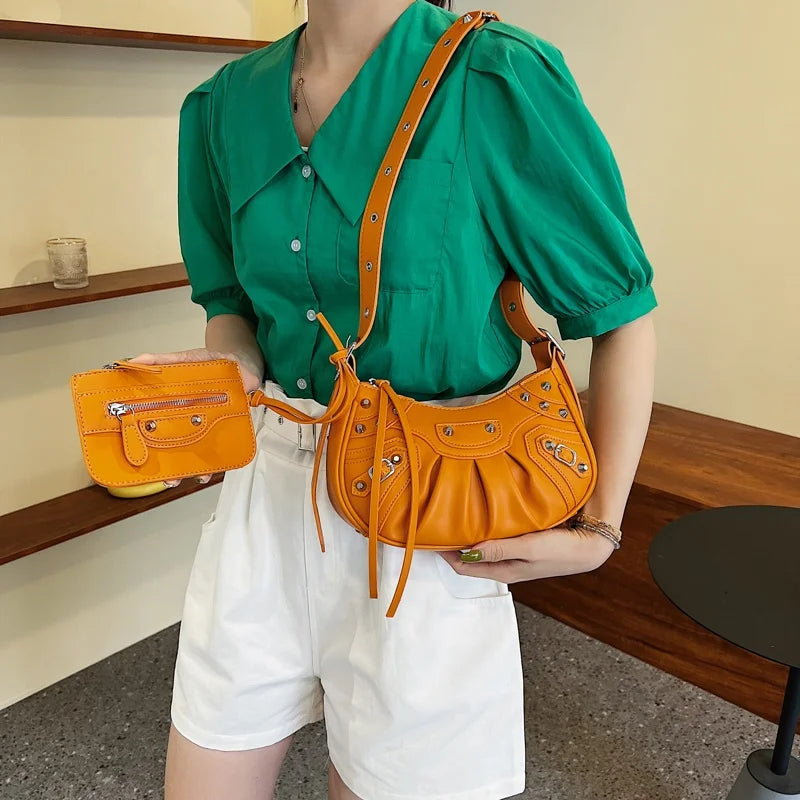 MOQ 1PC Wholesale Ladies Rivet Classic Motorcycle 2-in-1 Crescent Pleated One Shoulder Messenger Underarm Dumpling Bag