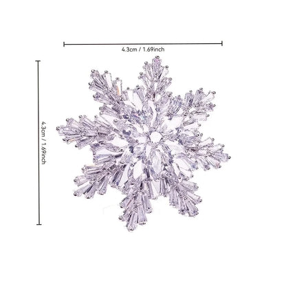 Exquisite and Elegant Snowflake Brooch Pin, Suitable for Men and Women, Fashionable Christmas Party Badge Accessory, Adding