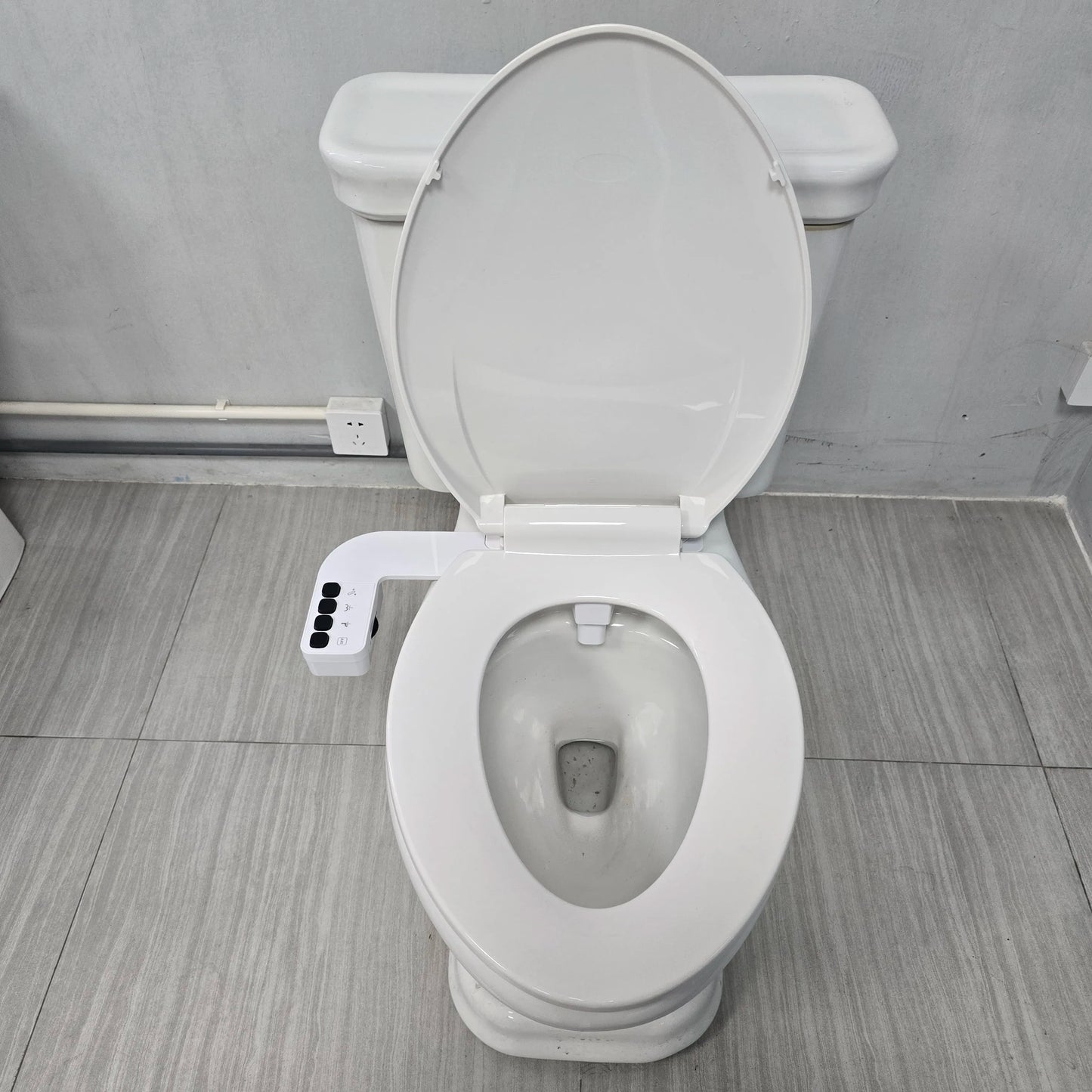 Newly Upgraded Sanitary Ware with Double Nozzles for Feminine Wash Device