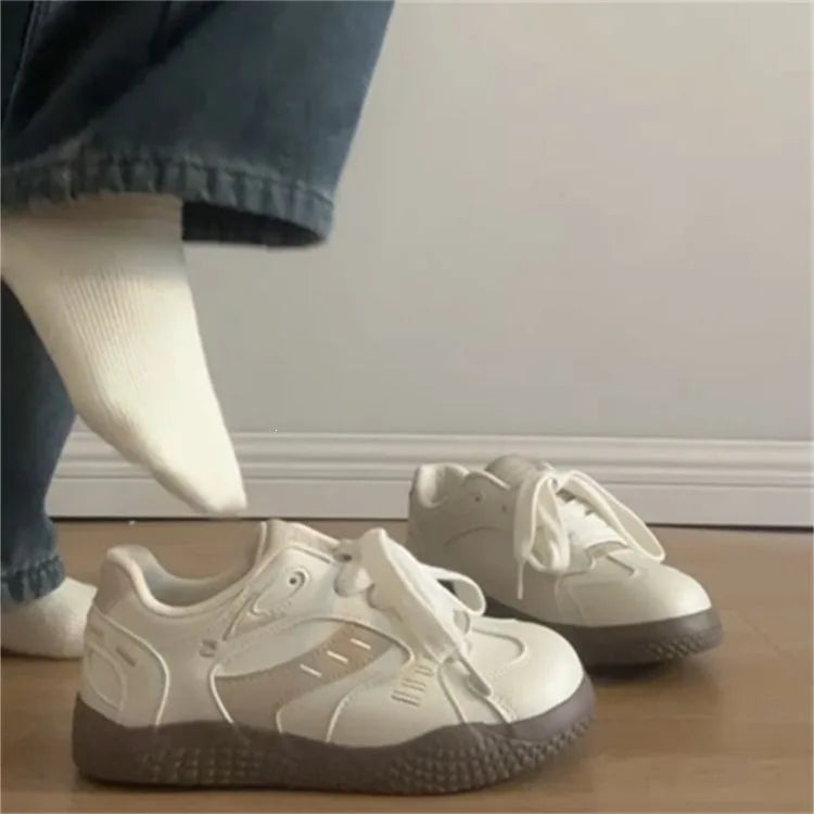2026 Summer New Niche Versatile Sports White Shoes Mesh Breathable Casual Board Shoes Fashion German Training Women Shoes