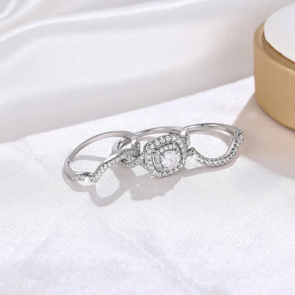 Q024 Women's White Gold Diamond Engagement Ring Round Brilliant Cut D Color Halo Design