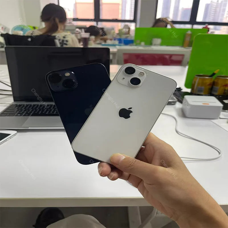 New Hot Selling 26 Year Old Original A+iPhone 17 Pro Max 5G 1TB 6.9-inch 4G 5G Wholesale Original Smart Second-hand Phone Unlock